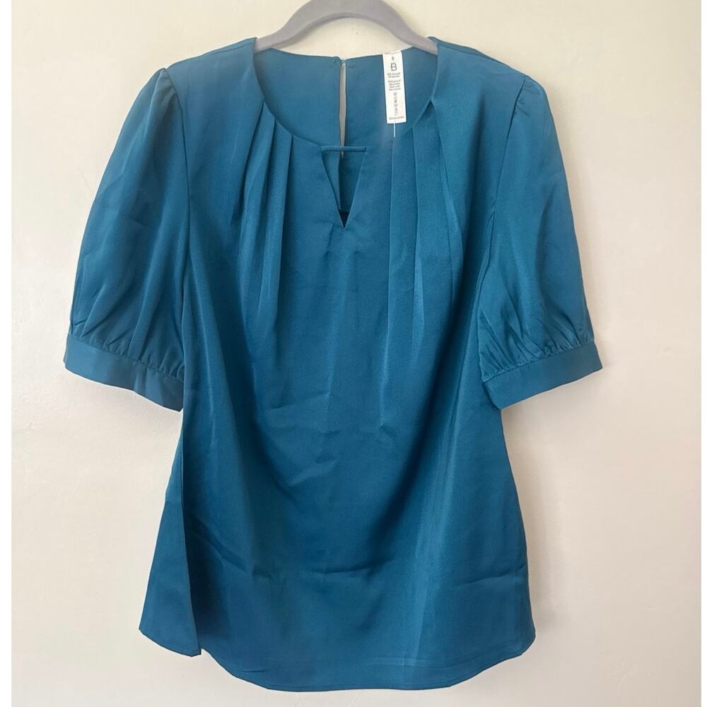 NWT Blooming Jelly turquoise puff sleeve blouse S